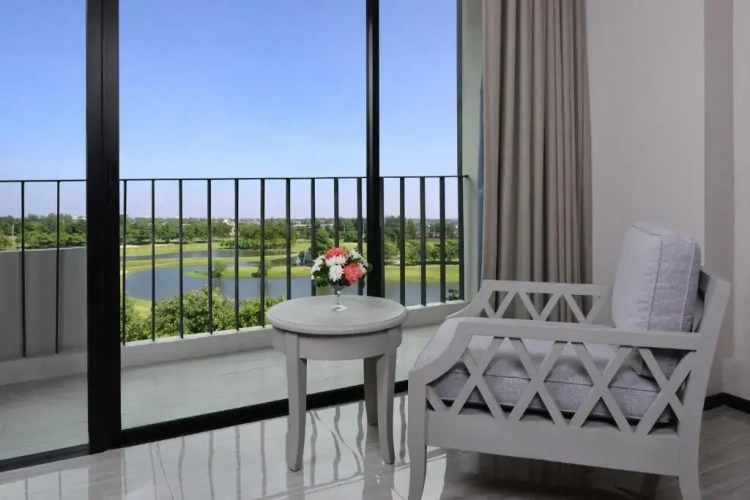 Premium Deluxe Double room with balcony and with lake view