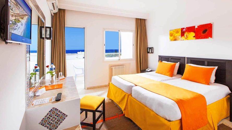Standard room with sea view