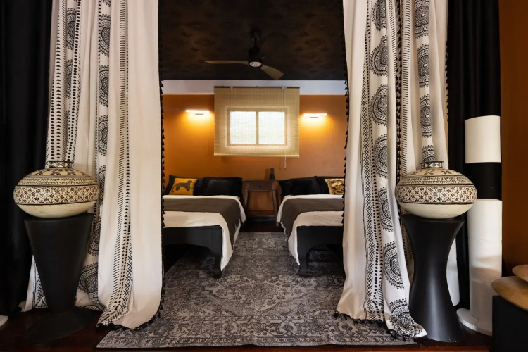 Africantes Villa