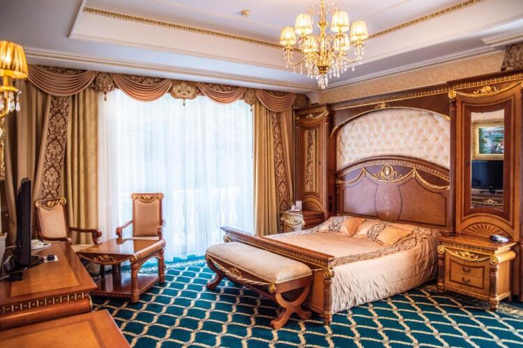 Отель Гранд Палас