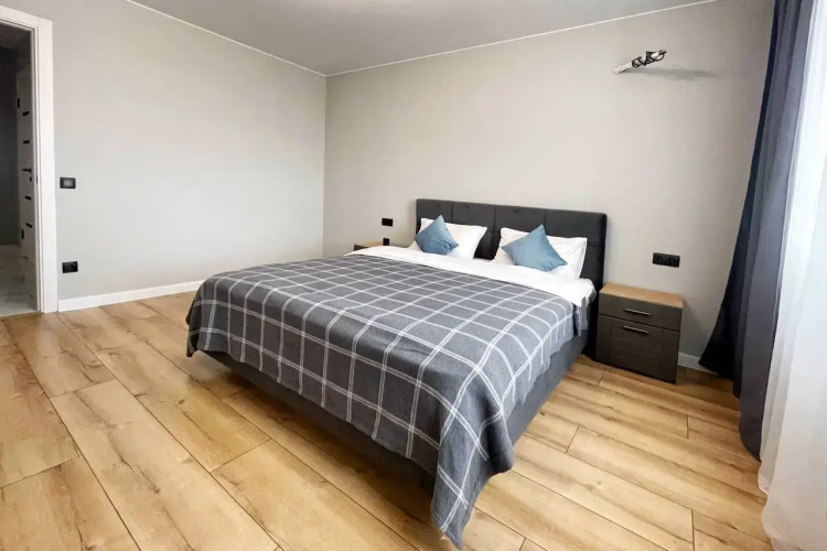 Фотография номера квартиры CrystalRentals (КристалРенталс) на улице Валентины Трофимовой 7