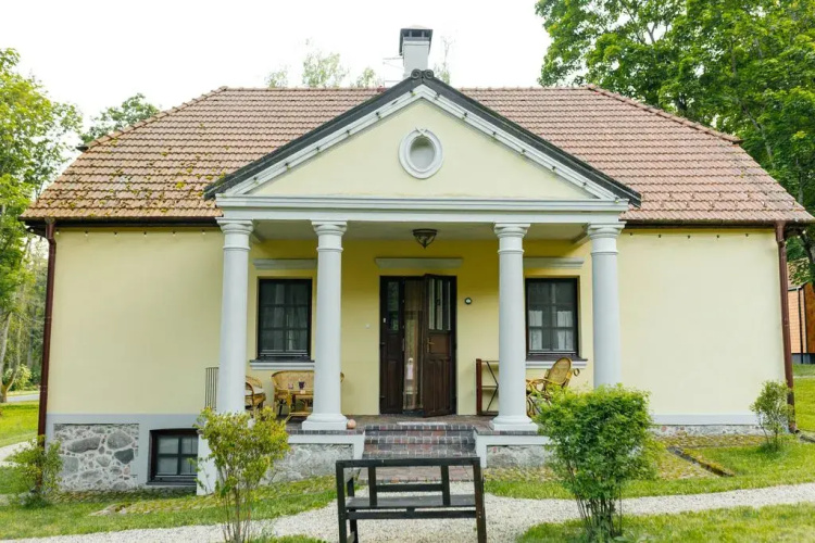 Agrousadyba Kraski Fligel Villa