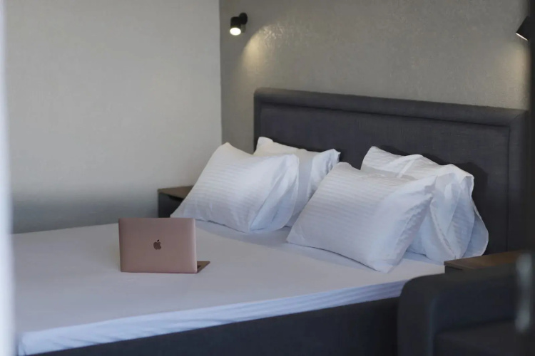 Hotel Grandis