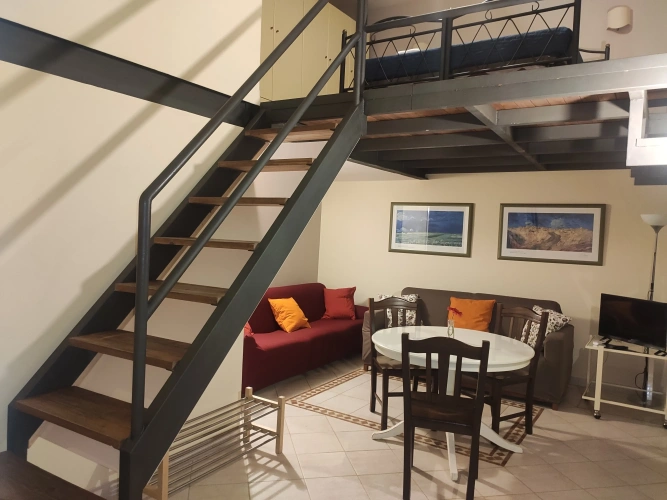 Deluxe Apartment