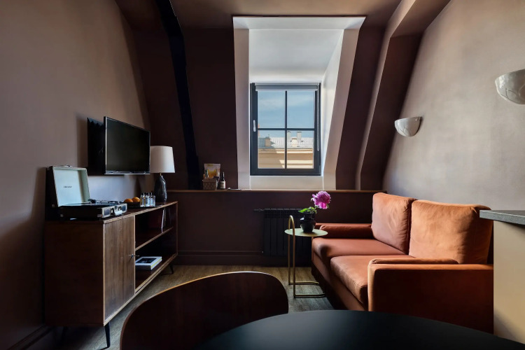 Фотография номера гостиницы The Faces Petrogradskaya