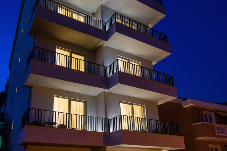 Bono Hotel