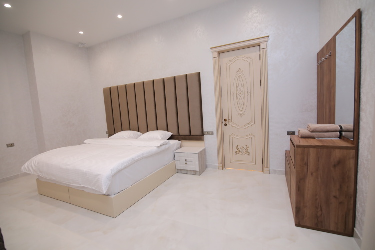 Deluxe Triple room with view