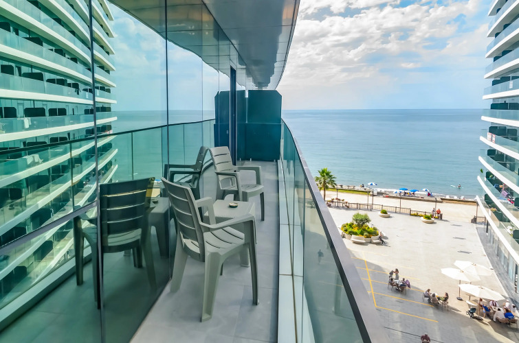 Фотография номера квартиры Apartments Beachfront Batumi View Apartments by Globalstay