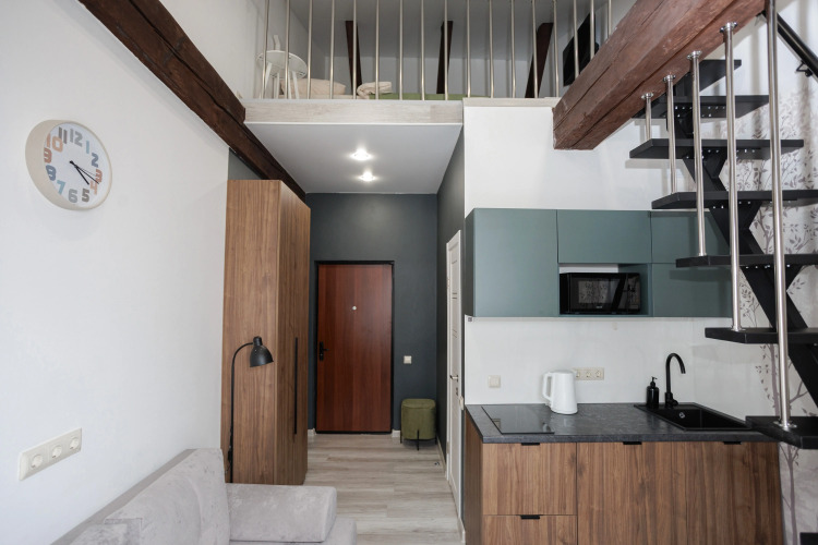 Фотография номера квартиры Апартаменты Сутки-Дом - Лестница 2