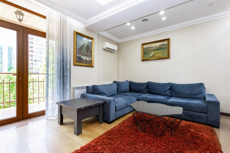 Фотография номера квартиры Квартира 4-к в новостройке, улица Арама, DI777