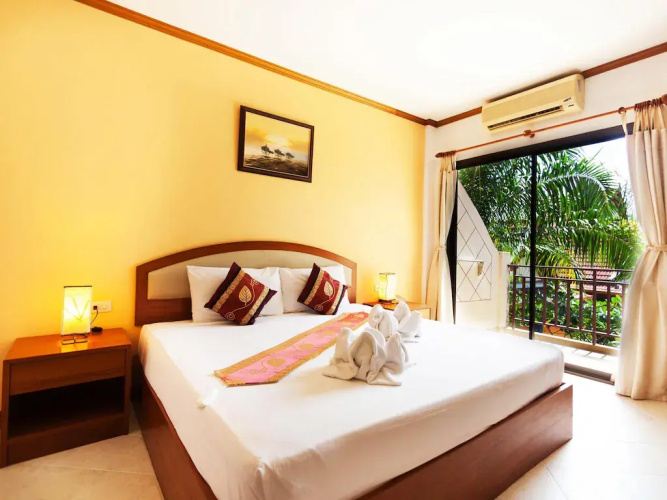 Standard Double room with balcony and with city view