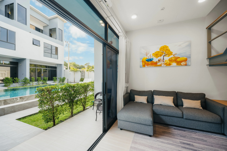 Riana Town Private house