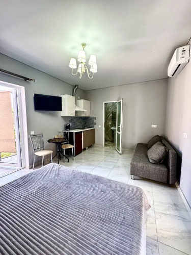 Studiya Na Sukhumskoy Flat