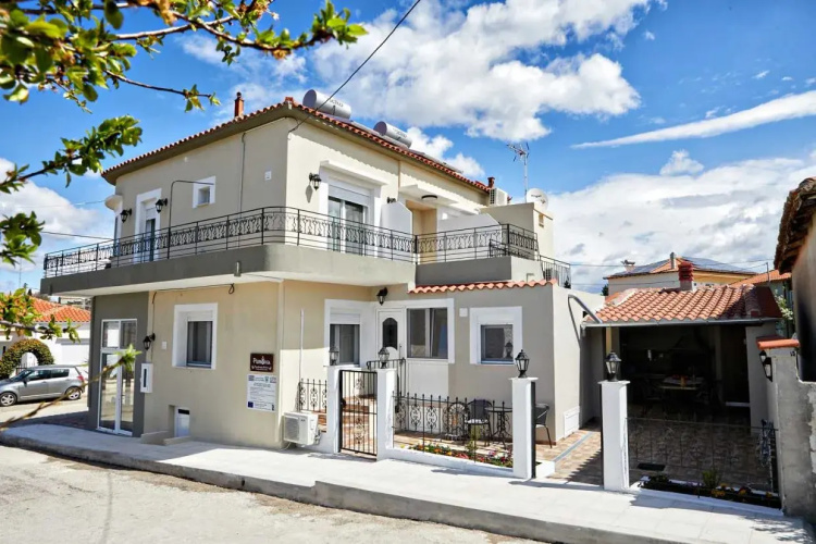 Romilia Guest House