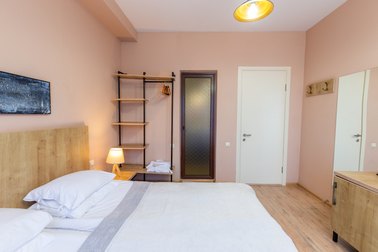 Standard Twin room with balcony