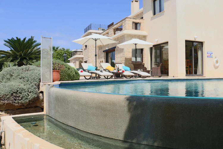 Camelot Villa