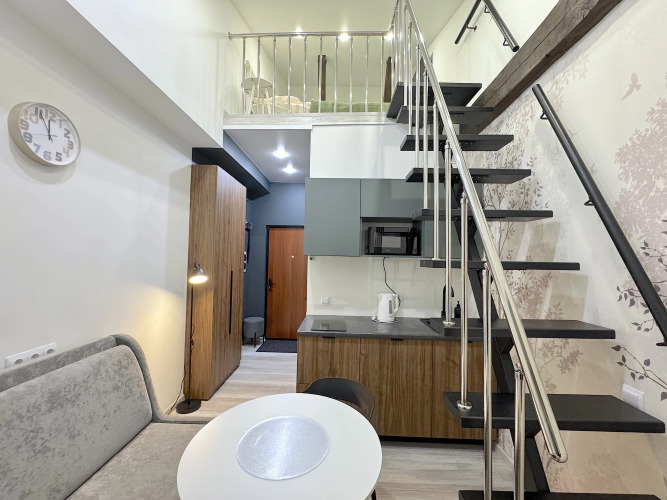 Фотография номера квартиры Апартаменты Сутки-Дом - Лестница №1