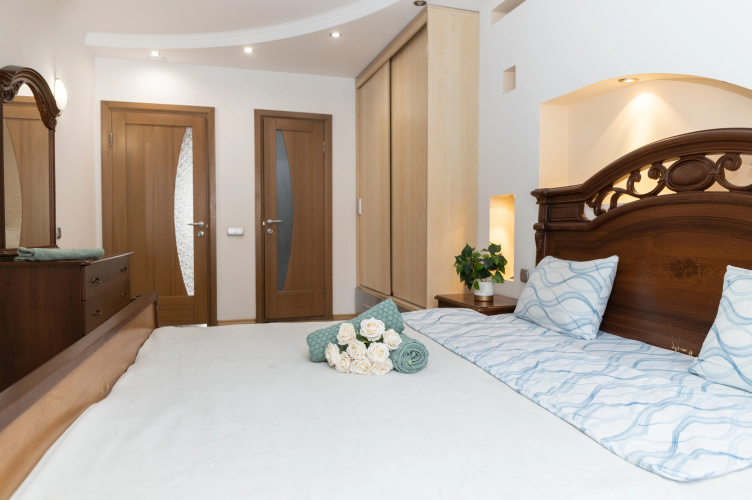Dvukhkomnatnaya Samal 2 Almaty Flat