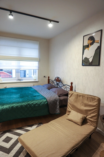 Zdes White v Samom Centre Bresta Apartments