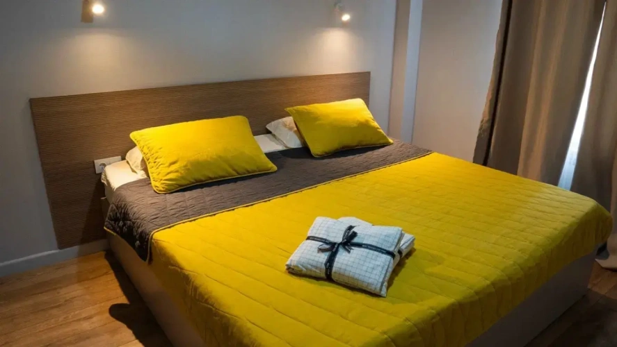 2 Bedrooms Apartment with view