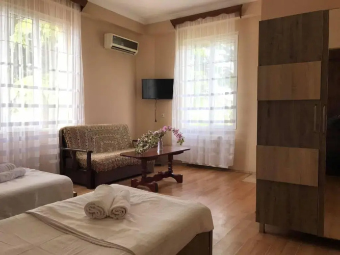 Jija Gold Kobuleti Mini Hotel