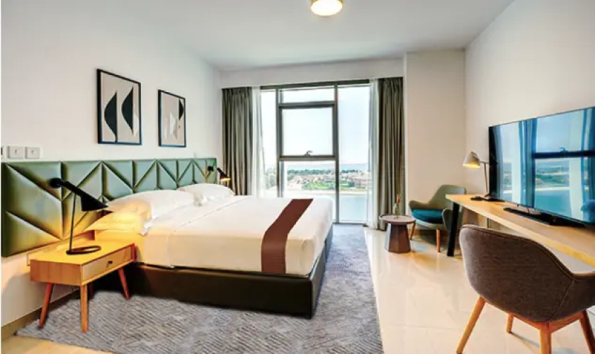 2 Bedrooms Apartment with sea view
