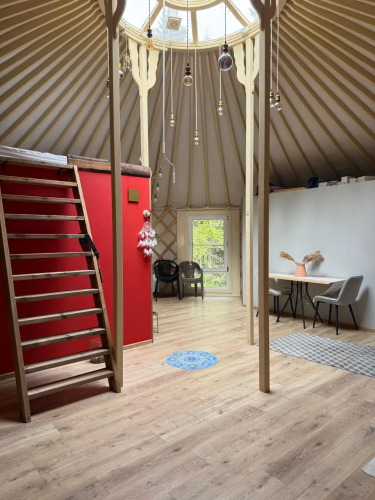 Фотография номера Коттеджа Частный дом Юрта среди сосен