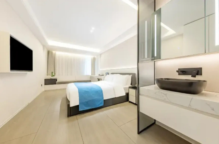 Luxury room