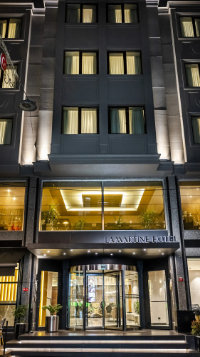 Lamartine Hotel