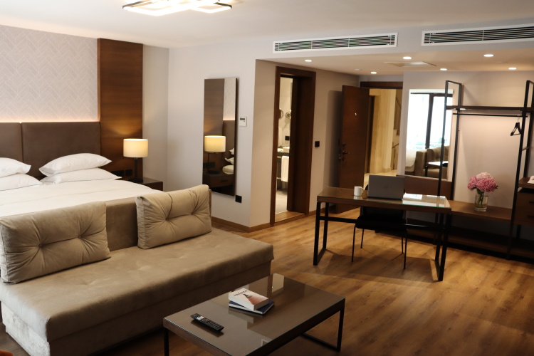 Junior Suite