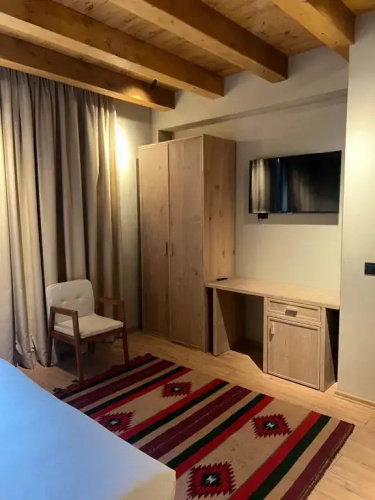 Face and place Boutique hotel