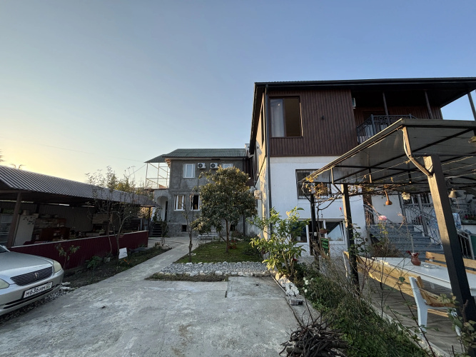 Guest house "Zemfira"