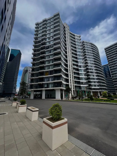 White Sails Apartments