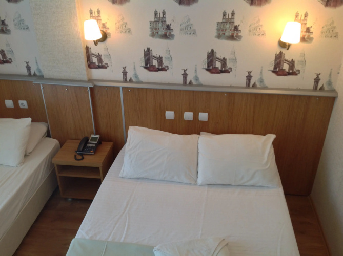 Arik Hotel