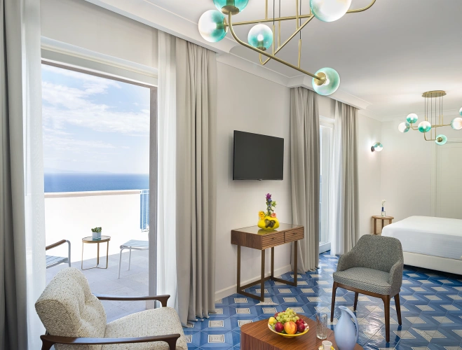 Deluxe Suite