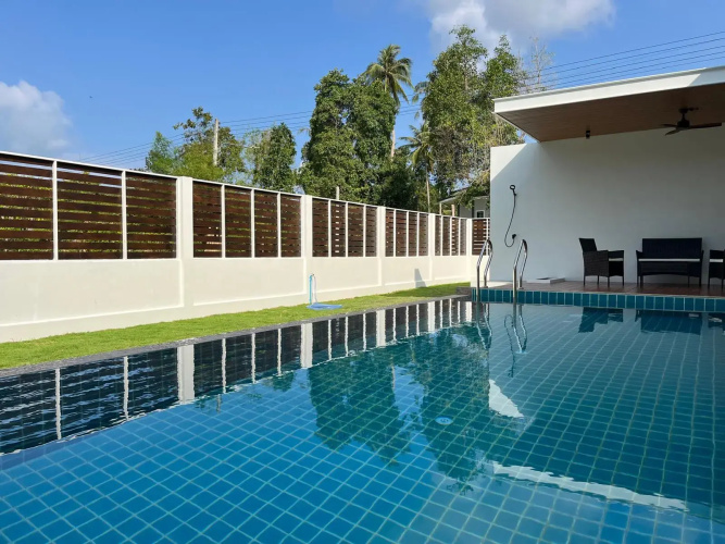 Level Villas, Villa