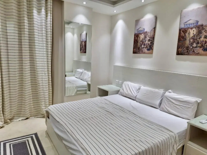 2 Bedroom Apartment With Outdoor Area