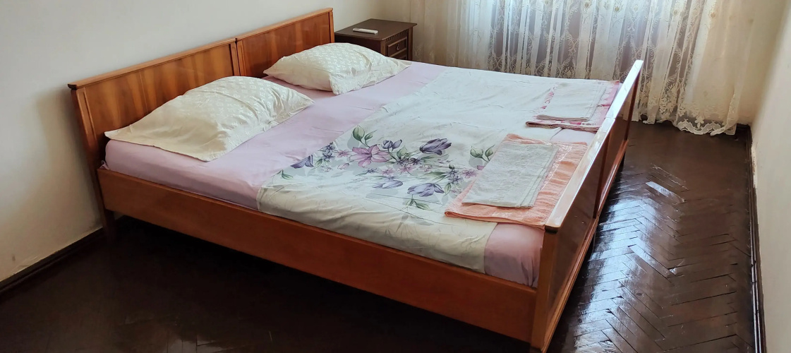 Solnechnaya v Tsentre Flat