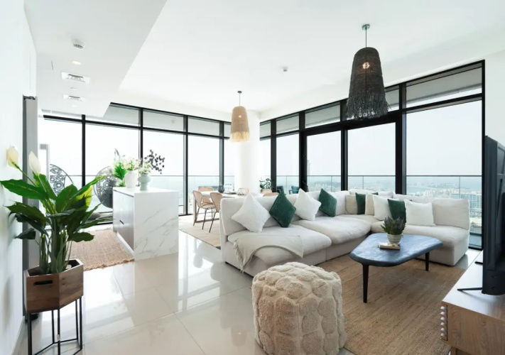 Palm View Flat At Beach Vista Apartments