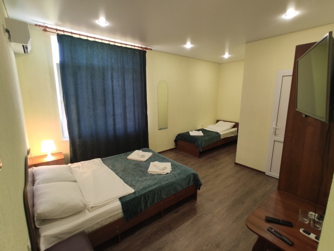 Deluxe Triple room