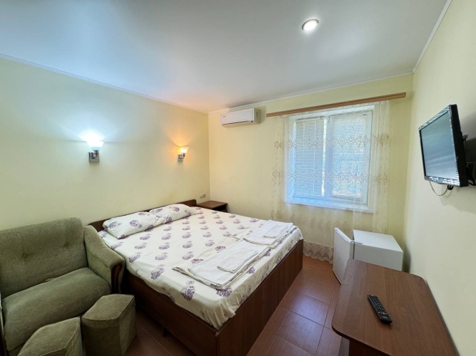 Standard Double room with view