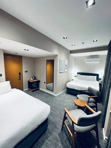 Standard Triple room
