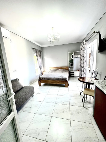 Studiya Na Sukhumskoy Flat