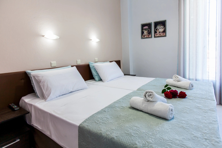 Electra Hotel