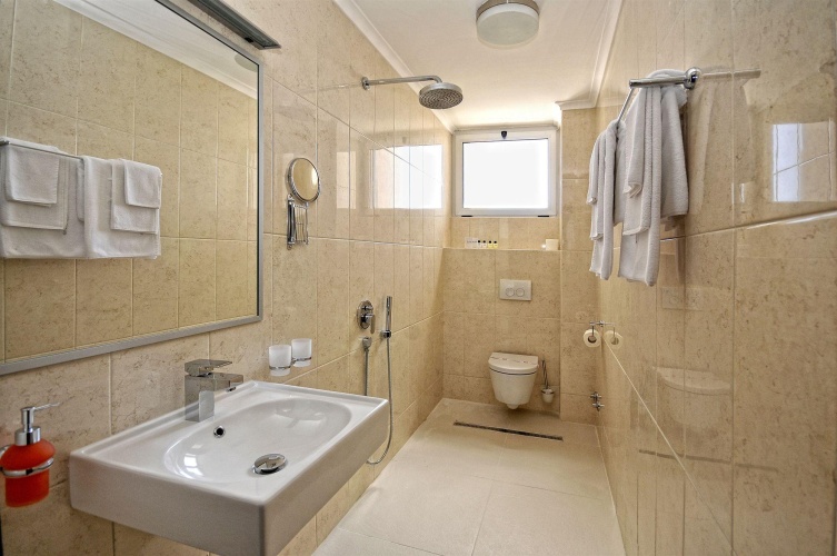 Hotel Tara photo 16