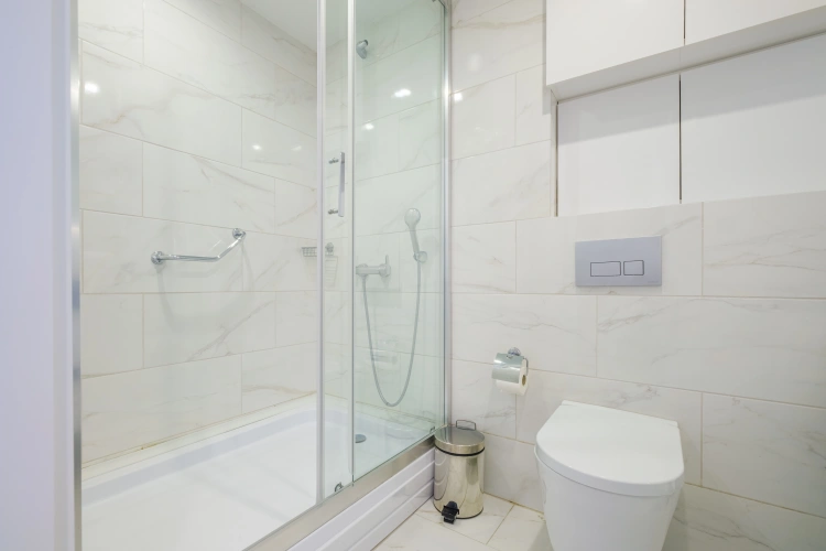2 Bedrooms Double Apartment with balcony and with sea view