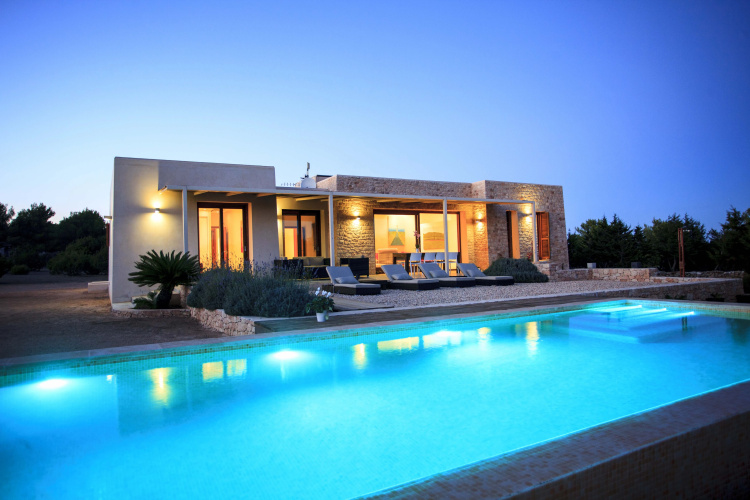 Lavanda Villa