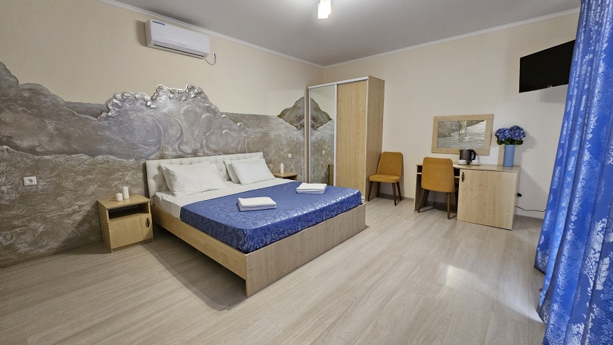 2 Bedrooms Suite with view