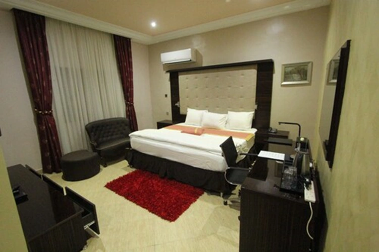 Superior room with view
