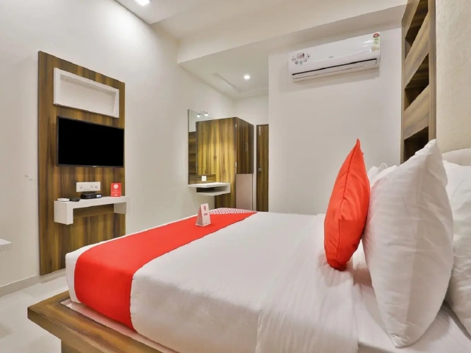 Deluxe Double room with view